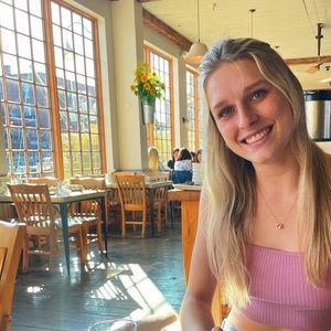 Meet your Posher, Heather